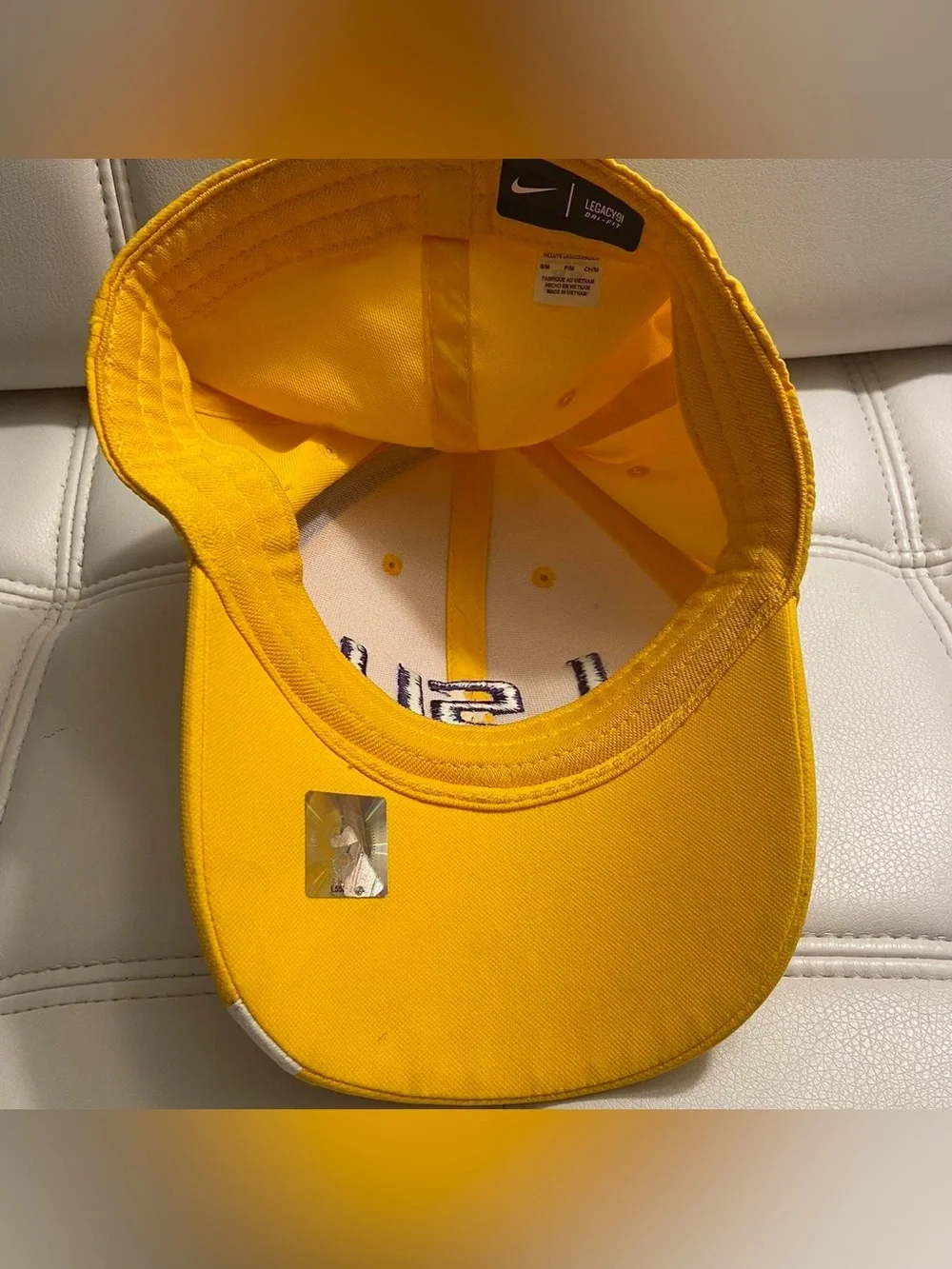 Nike Dri Fit LSU Tigers Hat Size Small/Medium